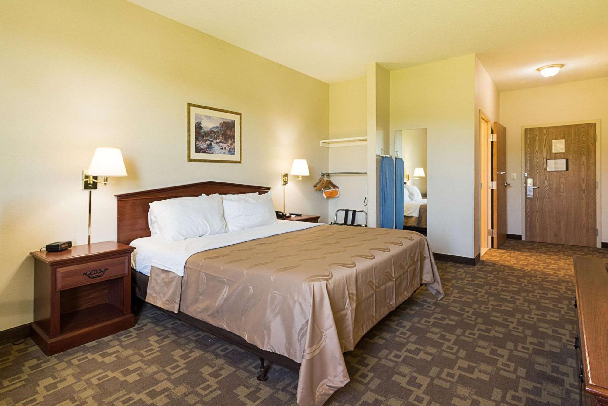 Quality Inn & Suites Schoharie Near Howe Caverns Exterior foto