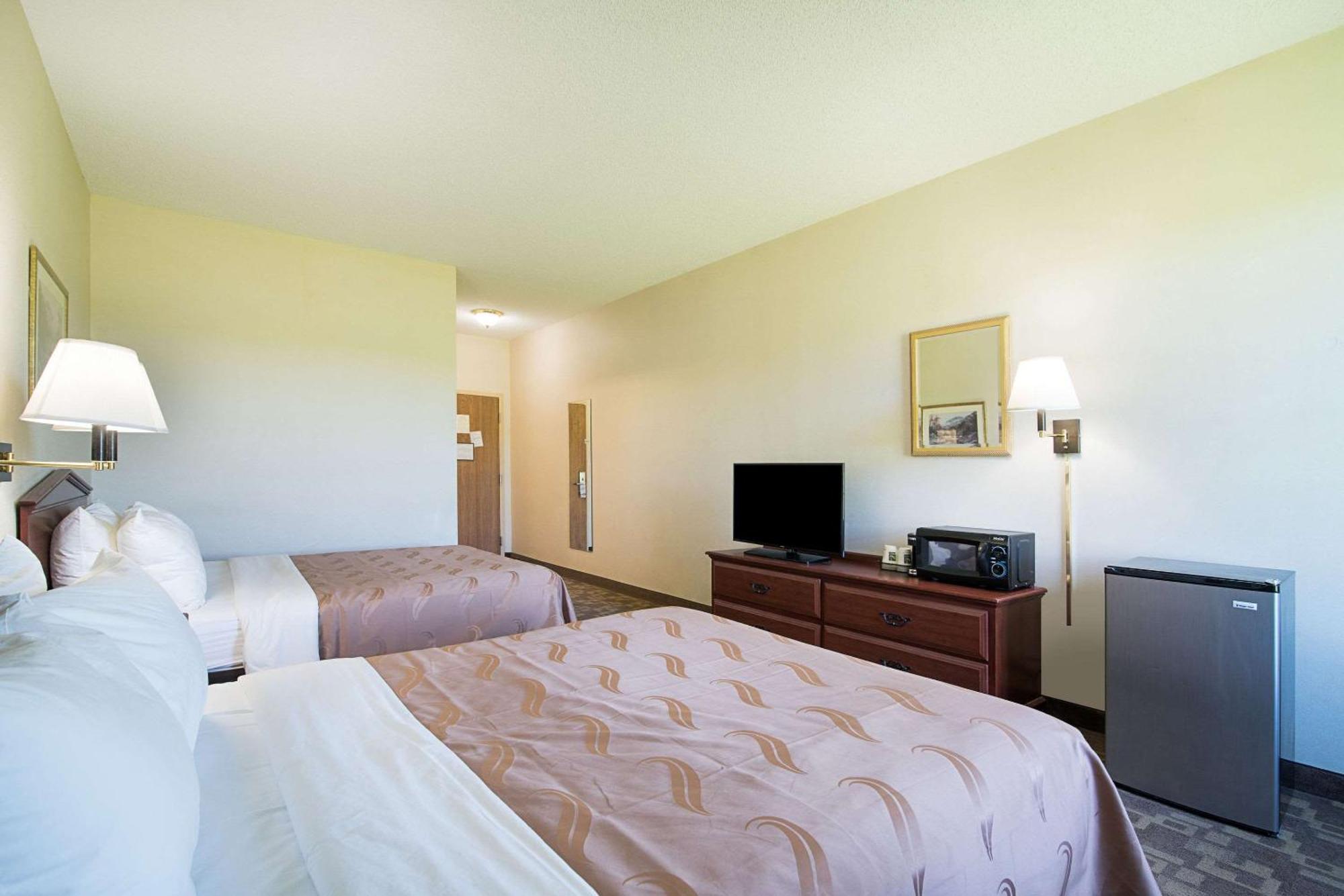 Quality Inn & Suites Schoharie Near Howe Caverns Exterior foto